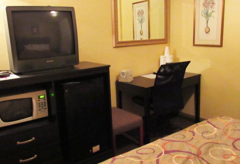 فندق Red Rock Inn