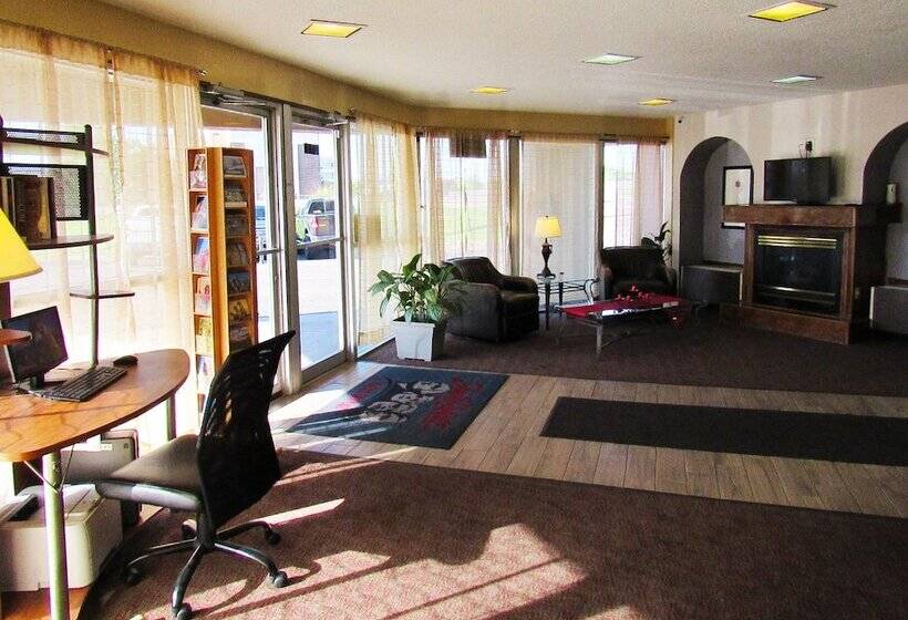 فندق Red Rock Inn