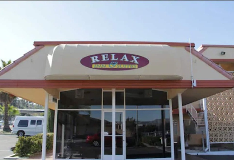 فندق Relax Inn And Suites