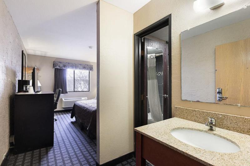 בית מלון כפרי Rodeway Inn Austin