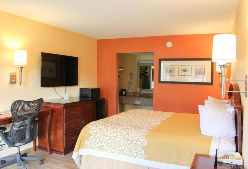 فندق Rose Garden Inn & Suites Thomasville