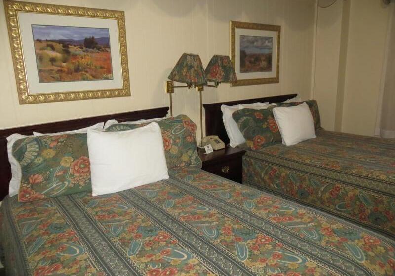 هتل San Carlos   Downtown Convention Center