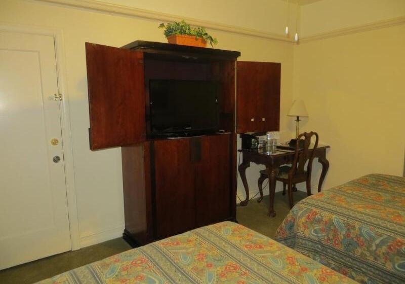 هتل San Carlos   Downtown Convention Center