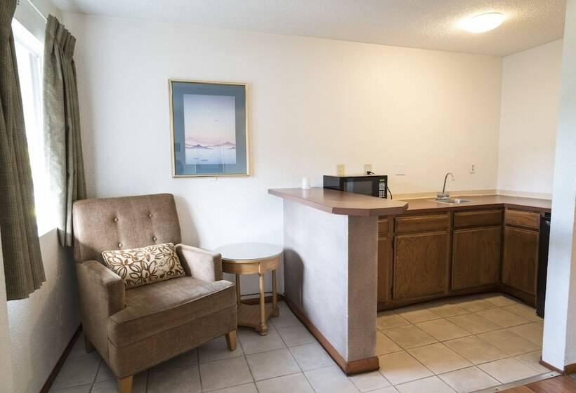 ホテル Seatac Inn