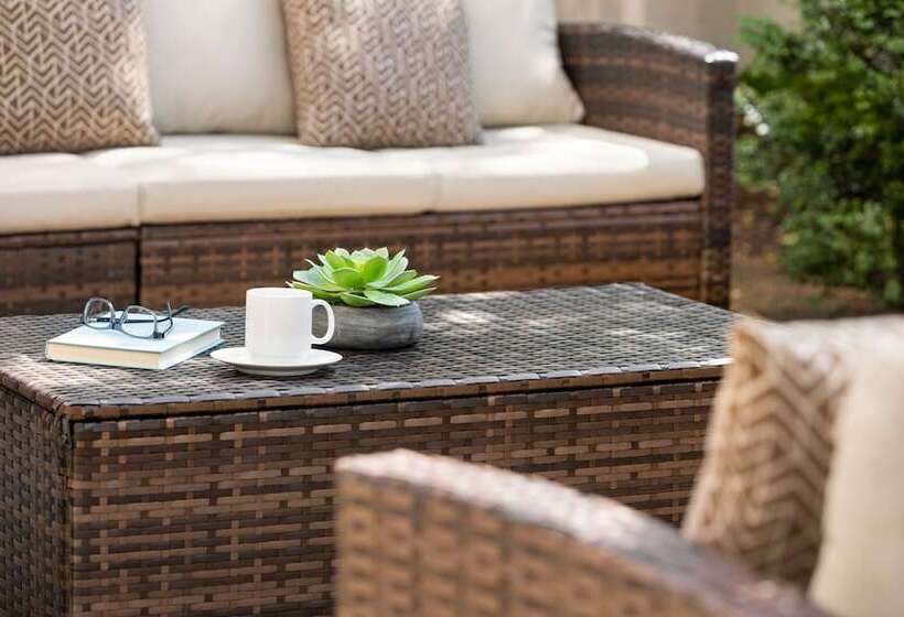 Отель Sheraton Suites Chicago O'hare