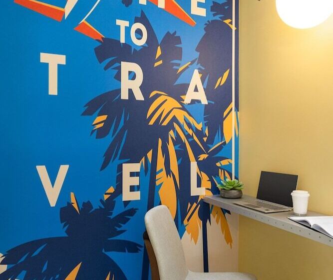 Отель Sheraton Suites Chicago O'hare