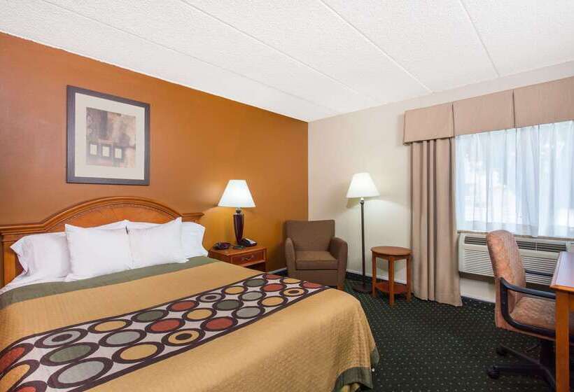 בית מלון כפרי Super 8 By Wyndham Beloit