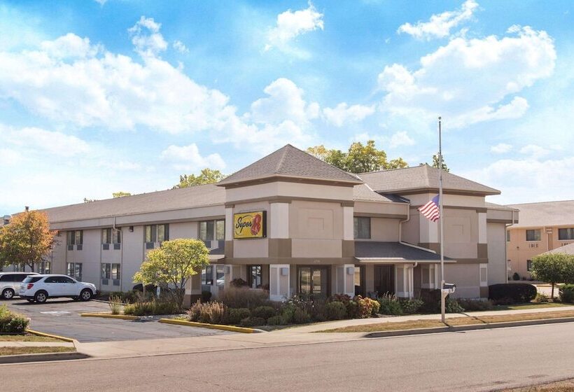 בית מלון כפרי Super 8 By Wyndham Beloit