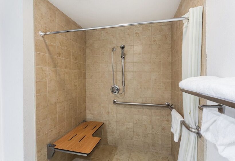 فندق Super 8 By Wyndham El Cajon San Diego