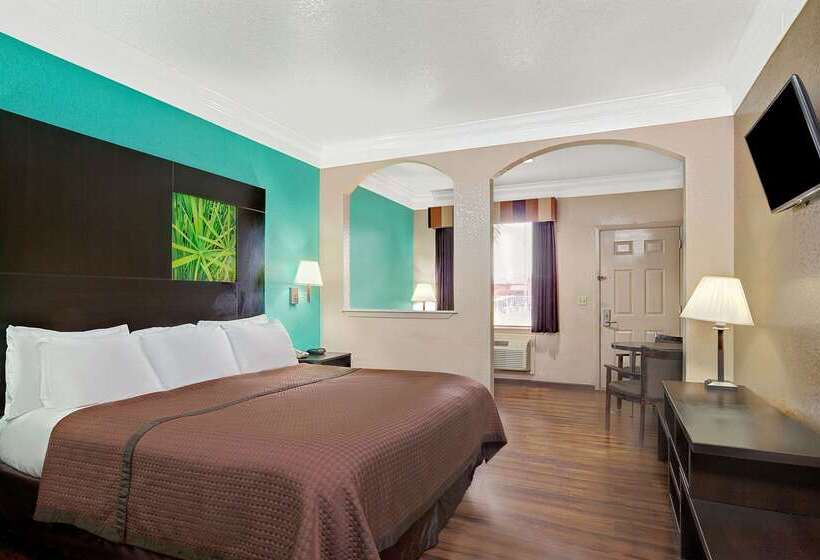 호텔 Super 8 By Wyndham Galveston