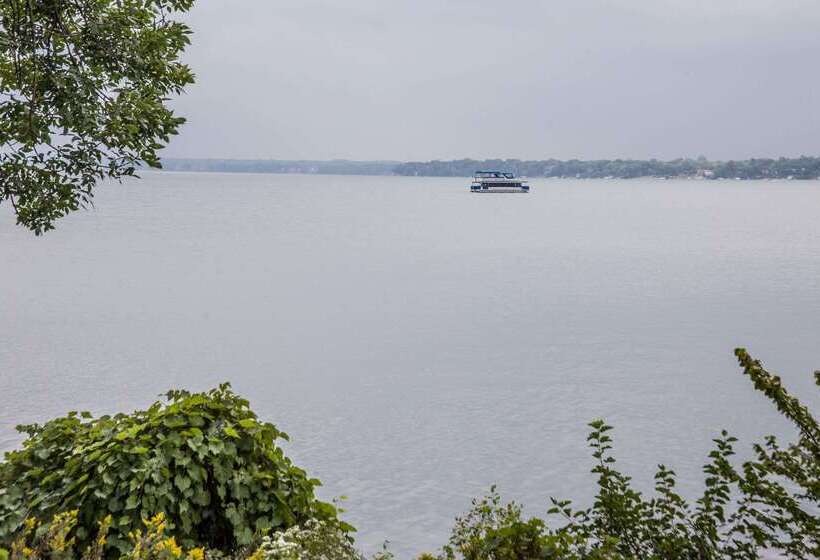 ホテル Super 8 By Wyndham Madison East