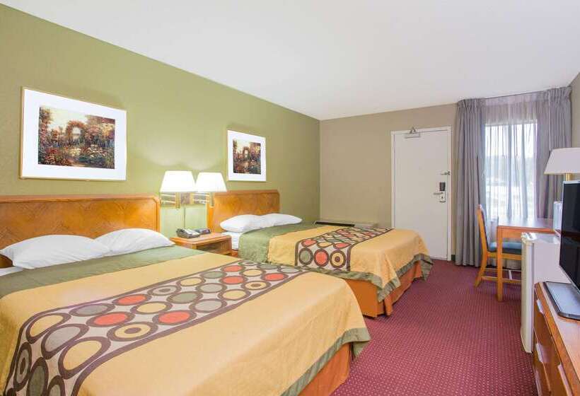 ホテル Super 8 By Wyndham Madison East