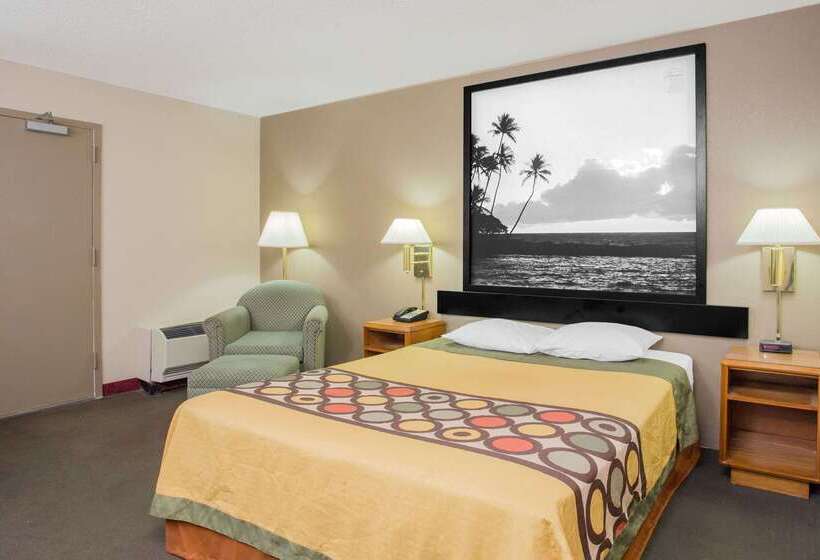 ホテル Super 8 By Wyndham Madison East