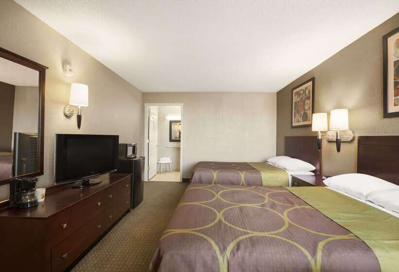 فندق Super 8 By Wyndham Ormond Beach