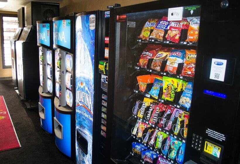 酒店 Super 8 By Wyndham Sandusky