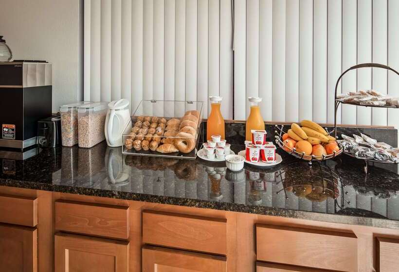 Surestay Hotel By Best Western Findlay