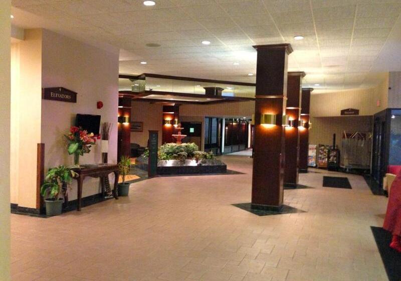 فندق The Avalon  And Conference Center
