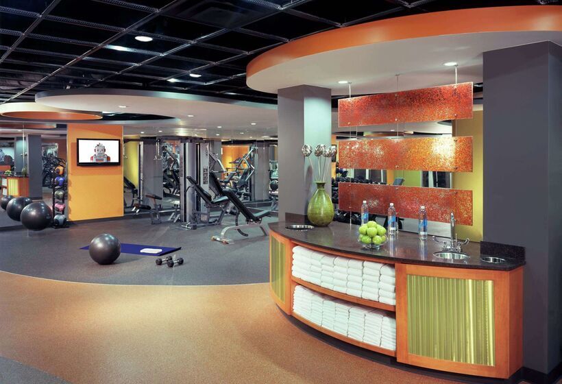 هتل The Curtis Denver  A Doubletree By Hilton