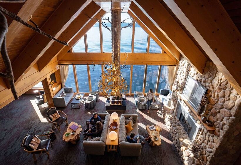 호텔 The Edgewater, A Noble House