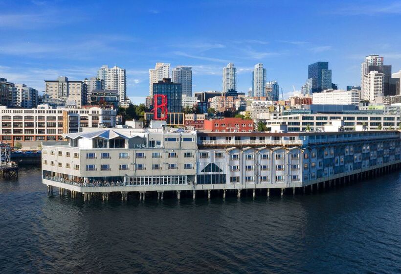 호텔 The Edgewater, A Noble House