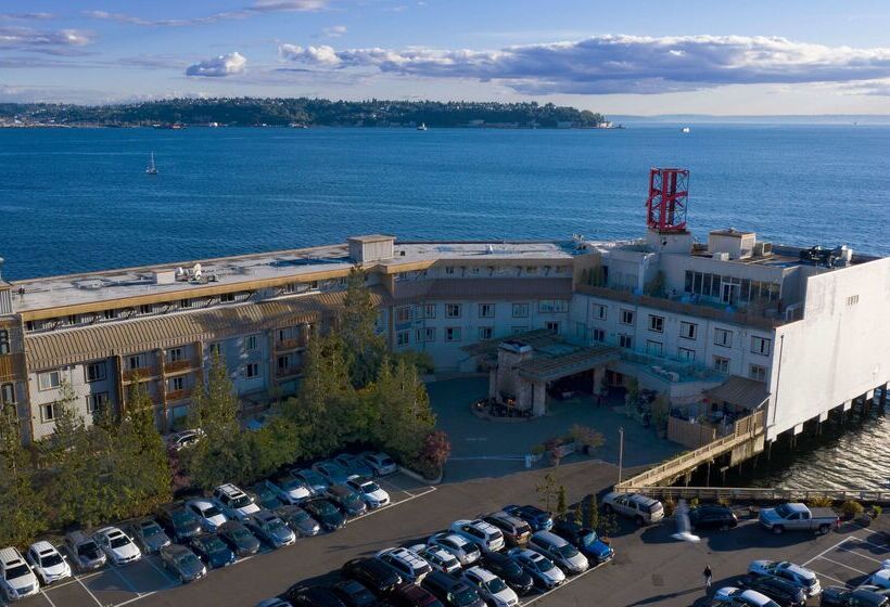 호텔 The Edgewater, A Noble House