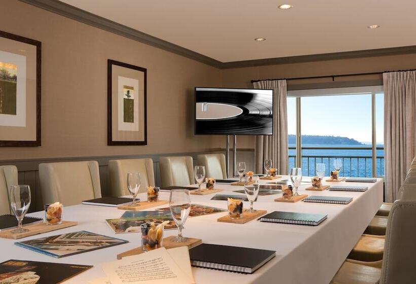 호텔 The Edgewater, A Noble House