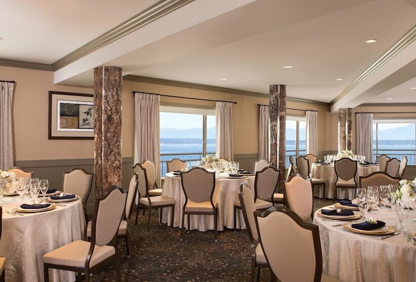 호텔 The Edgewater, A Noble House