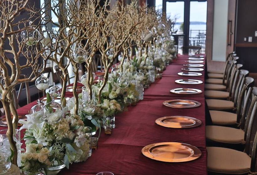 酒店 The Edgewater