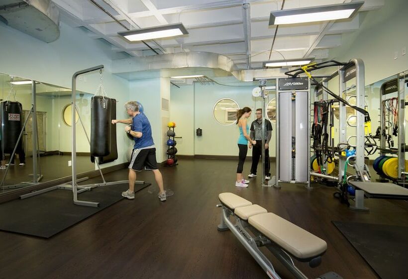 酒店 The Edgewater