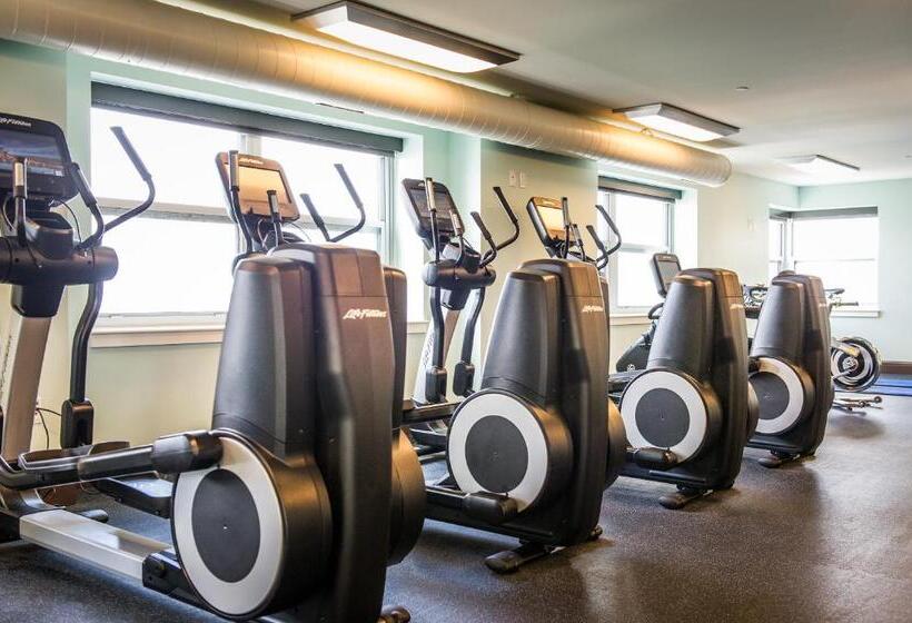 酒店 The Edgewater