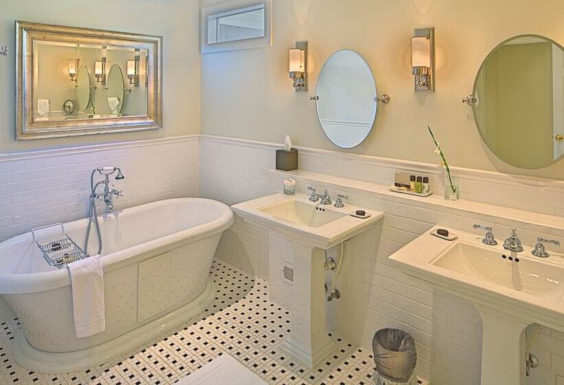 호텔 The Fearrington House Inn