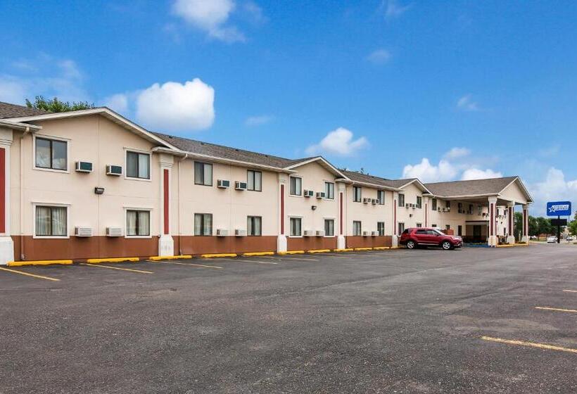 בית מלון כפרי Americas Best Value Inn Fargo