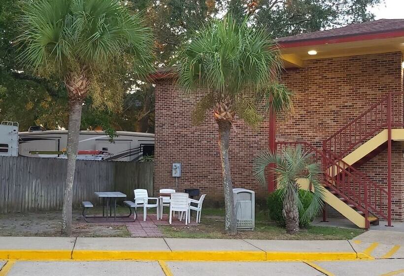 בית מלון כפרי Twin Star Lodge