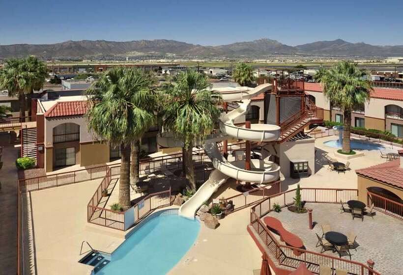 호텔 Wyndham El Paso Airport And Water Park