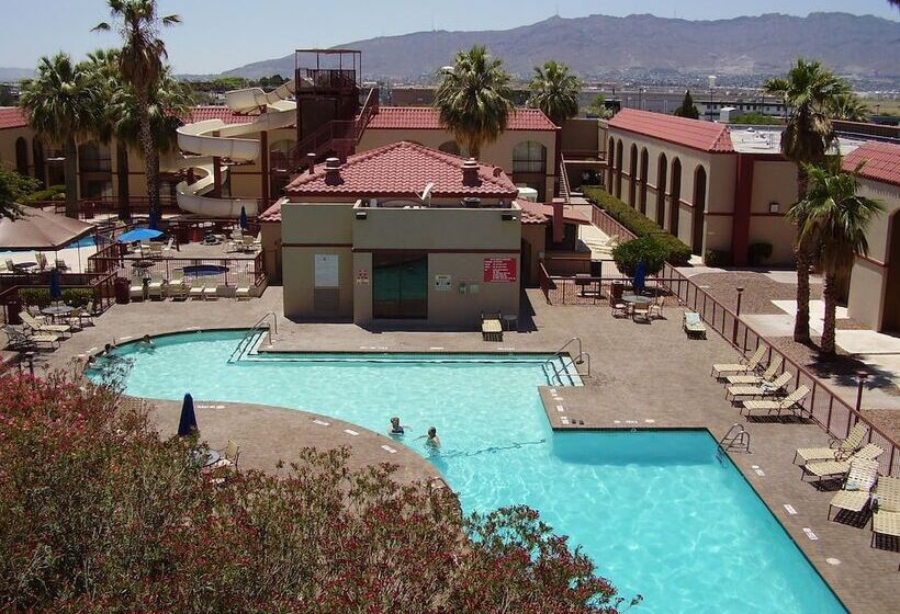 호텔 Wyndham El Paso Airport And Water Park