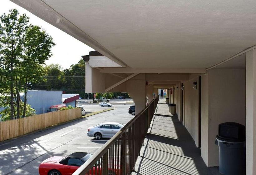 Mho Hotel Bordentown