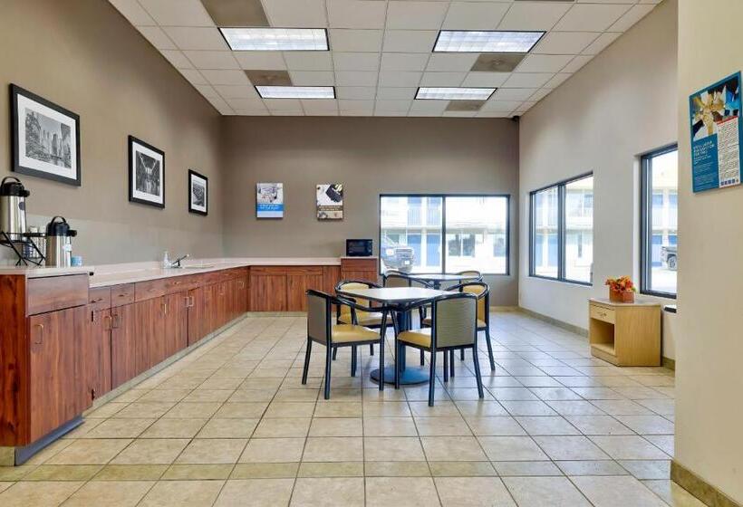 Motel 6 Effingham, Il