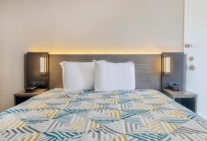 Motel 6 Effingham, Il