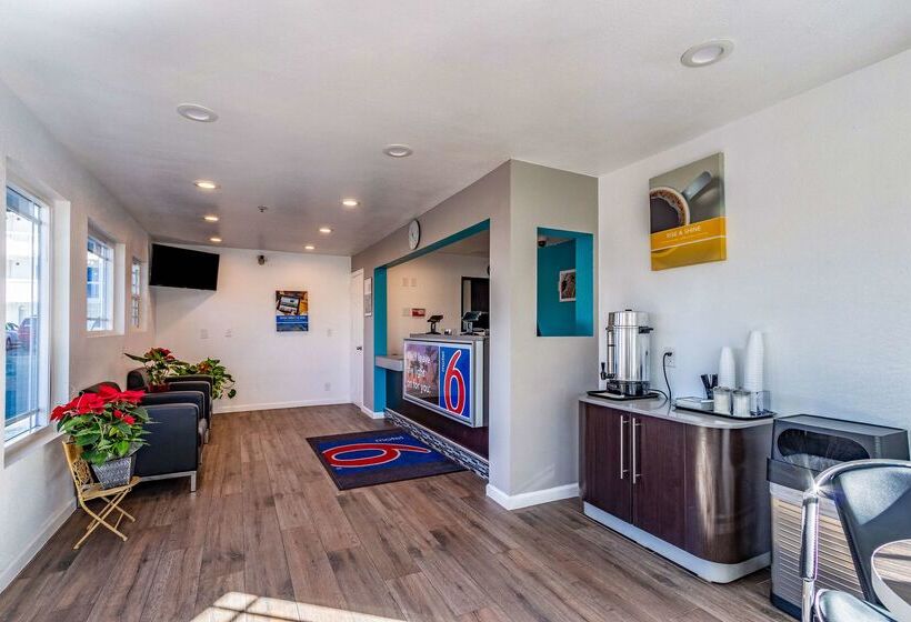 Motel 6 Fountain Valley, Ca   Huntington Beach Area