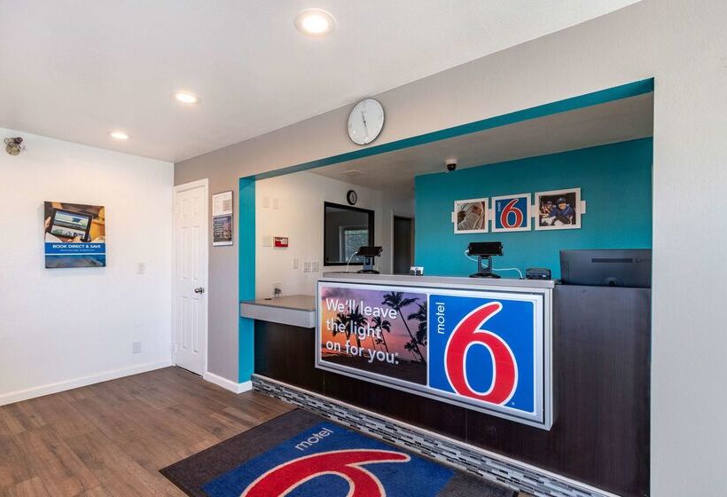Motel 6 Fountain Valley, Ca   Huntington Beach Area