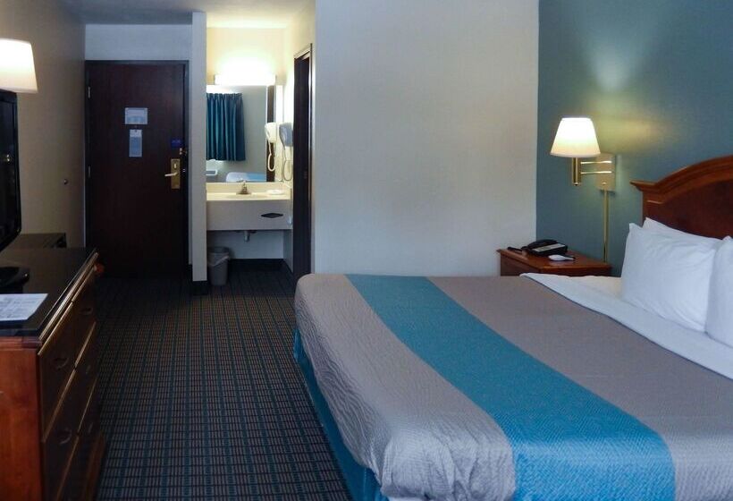 Motel 6 Mcgraw, Ny   Cortland