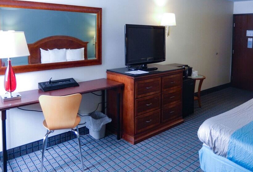 Motel 6 Mcgraw, Ny   Cortland