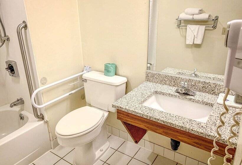 Motel 6 Mcgraw, Ny   Cortland