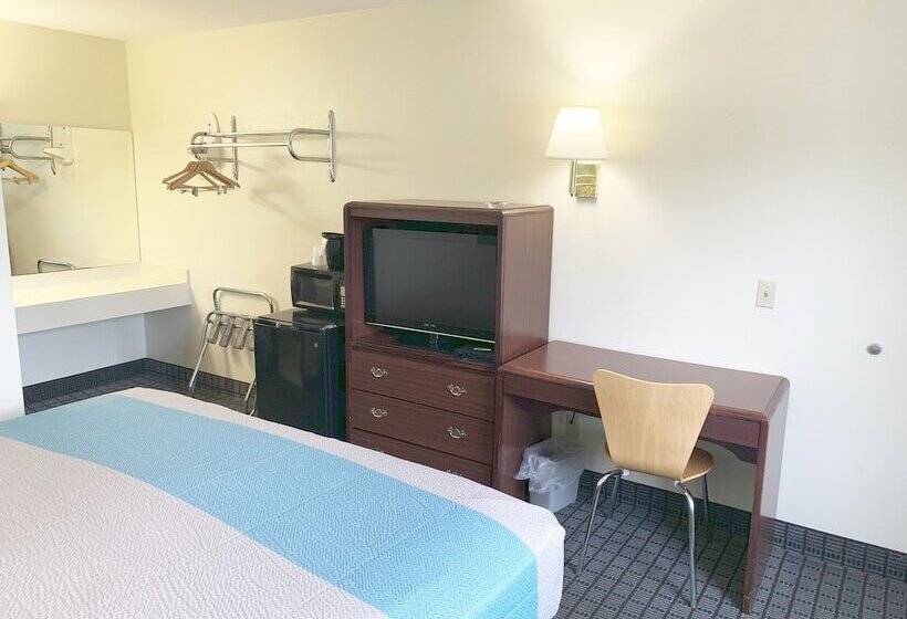 Motel 6 Mcgraw, Ny   Cortland