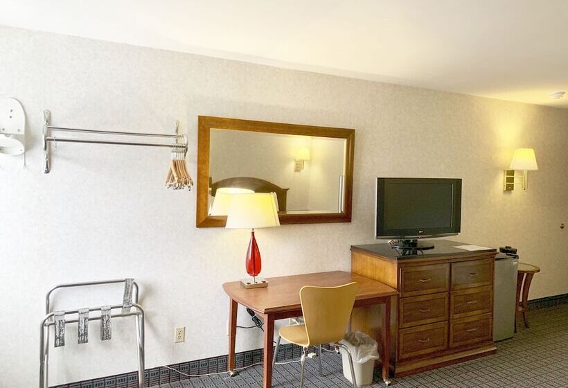 Motel 6 Mcgraw, Ny Cortland