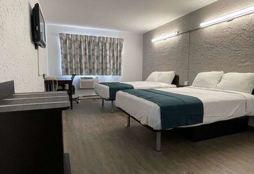 Motel 6green Bay, Wi  Lambeau