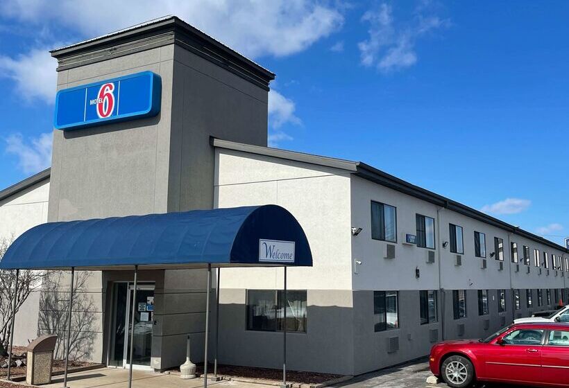 Motel 6green Bay, Wi  Lambeau