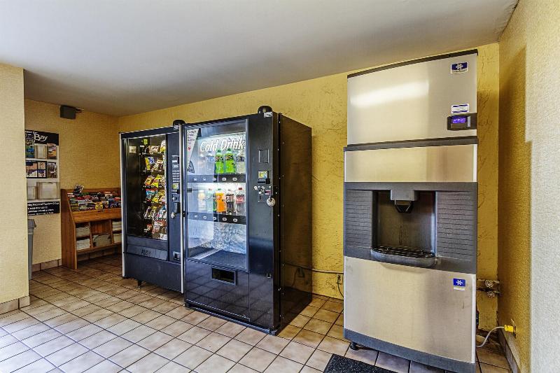 Motel 6green Bay, Wi  Lambeau