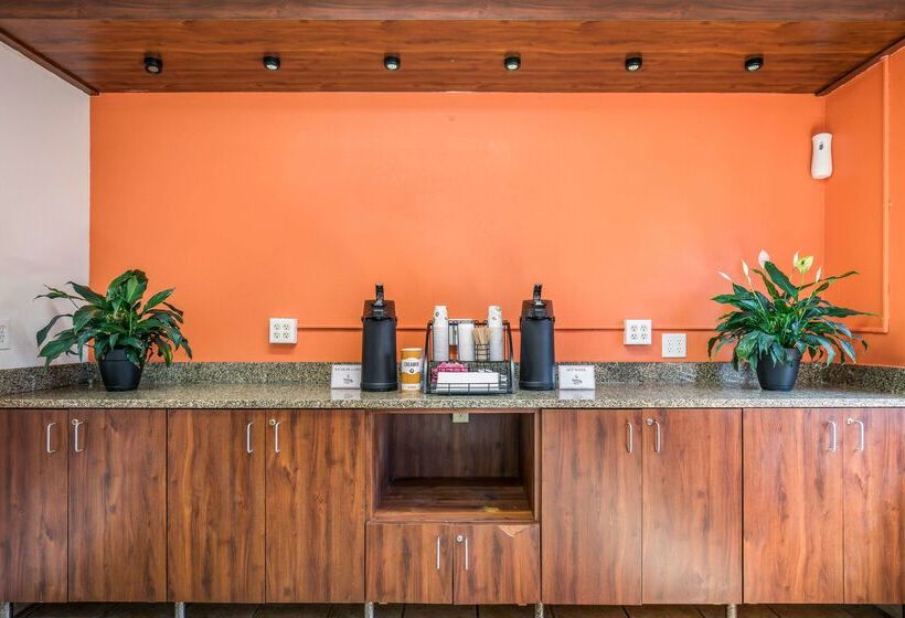 Motel 6madison, Wi  East