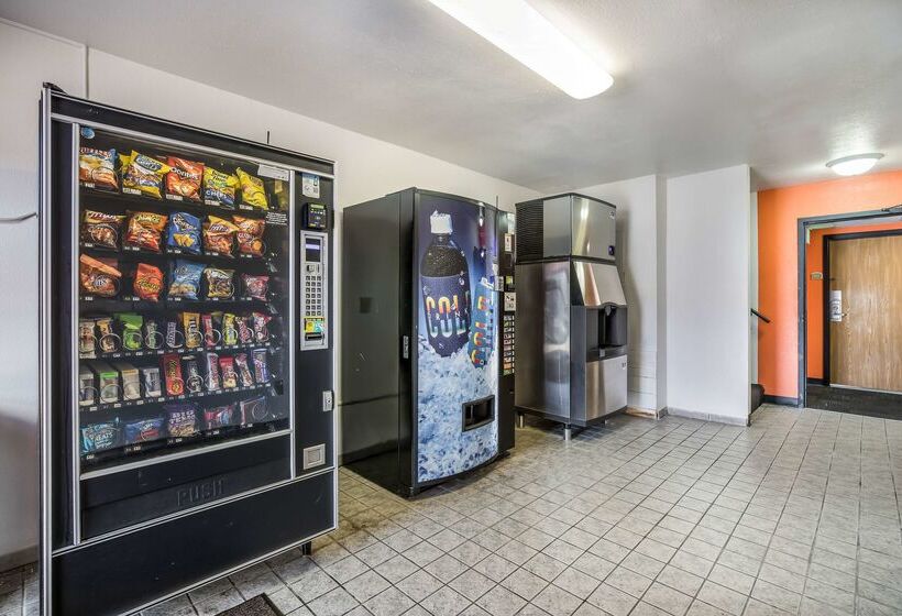 Motel 6madison, Wi  East